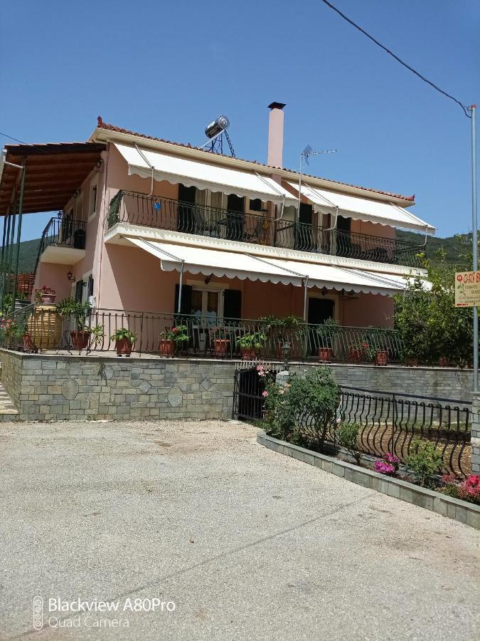 Chryspy Toulatos Studios Poulata Exterior photo